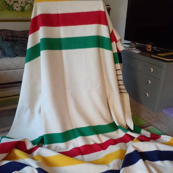 Hudson bay Bedding Vintage Hudson Bay Wool 6 Point Blanket Poshmark